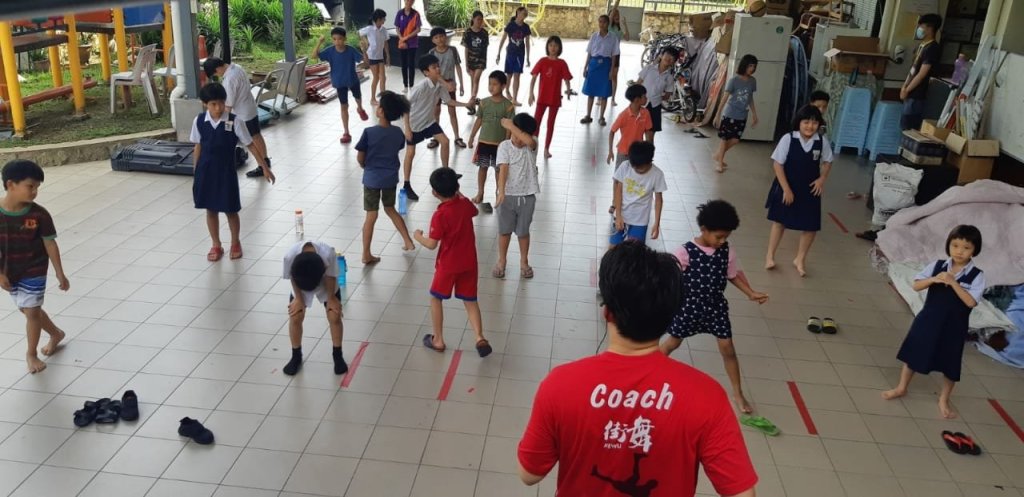 孤儿院Rumah Charis 恩惠之家赞助孩子舞课程