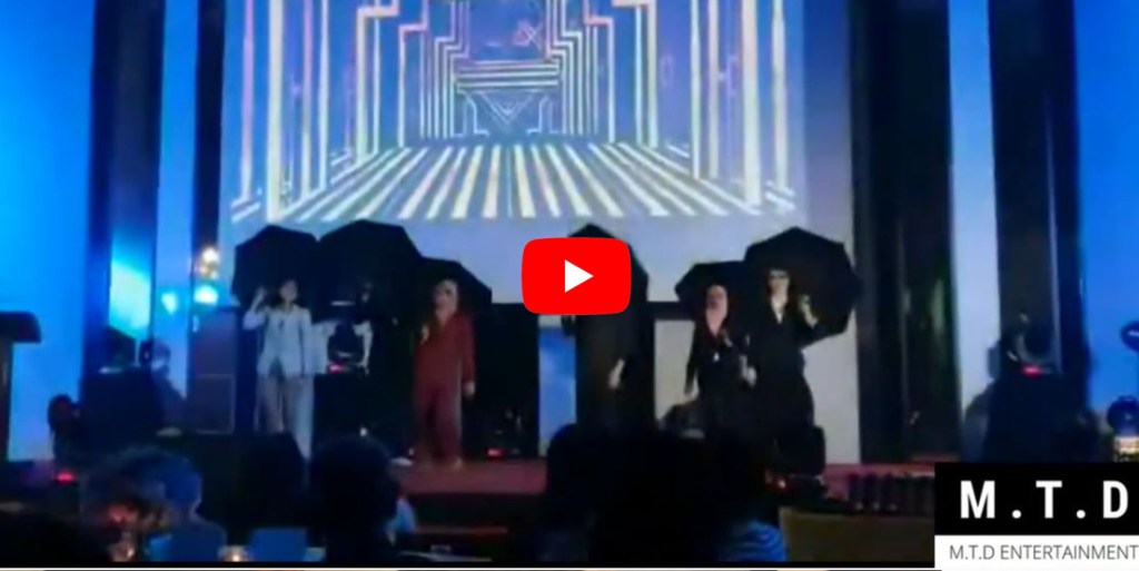 雨伞舞Umbrella Dance by Ginvera&nbsp;team