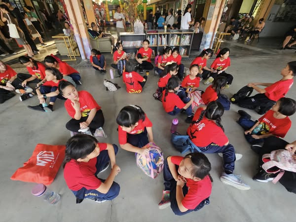 学生们运动会表演成功！！！