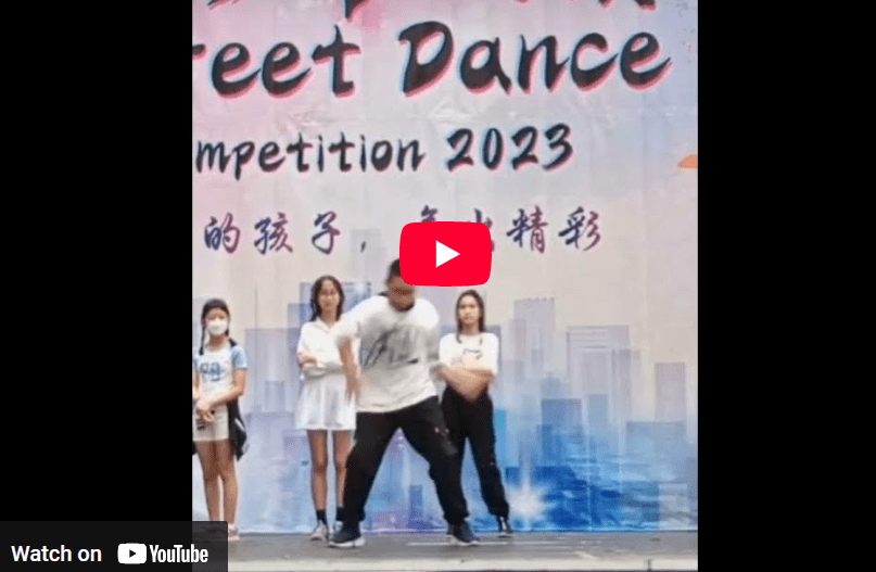 6年级男学生在Solo Freestyle 比赛中展现自己的舞技！